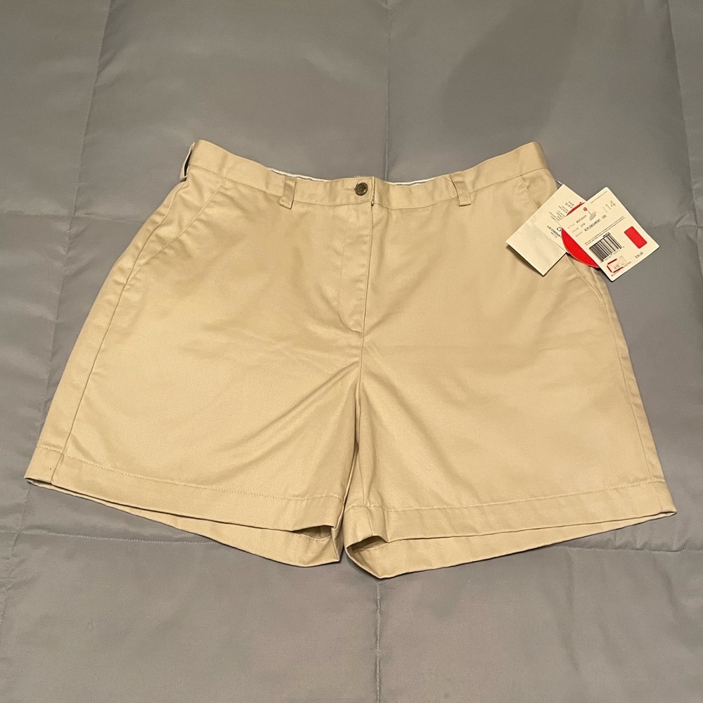NWT.  Liz Claiborne. Light Khaki shorts.